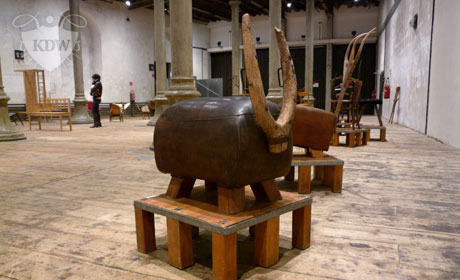 You take a seat, I take a picture @ Semperdepot